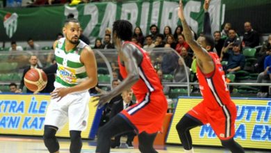 Photo of Frutti Extra Bursaspor 79-78 Bahçeşehir Koleji