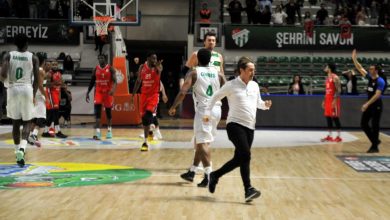 Photo of Başkan sahaya girdi