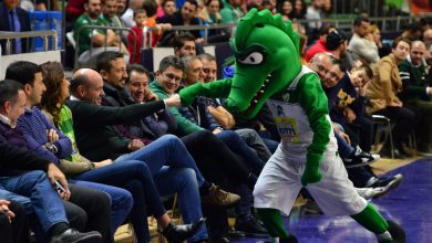 Photo of Levent Kızıl’dan yumruk şov