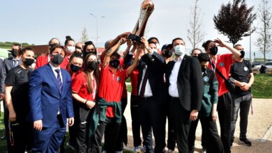 Photo of Kupa Alinur Aktaş’a gitti