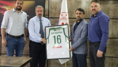 Photo of Budo Gemlik’ten Salih Başparmak’a teşekkür ziyareti