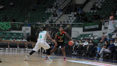 Photo of Frutti Extra Bursaspor 86-85 Semt77 Yalova Basket