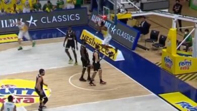 Photo of Kevarrius Hayes’tan harika smaç