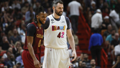 Photo of Cleveland Cavaliers deplasmanda Miami Heat’i devirdi