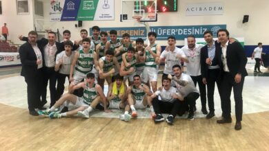 Photo of Bursaspor BGL’de Beşiktaş’ı devirdi